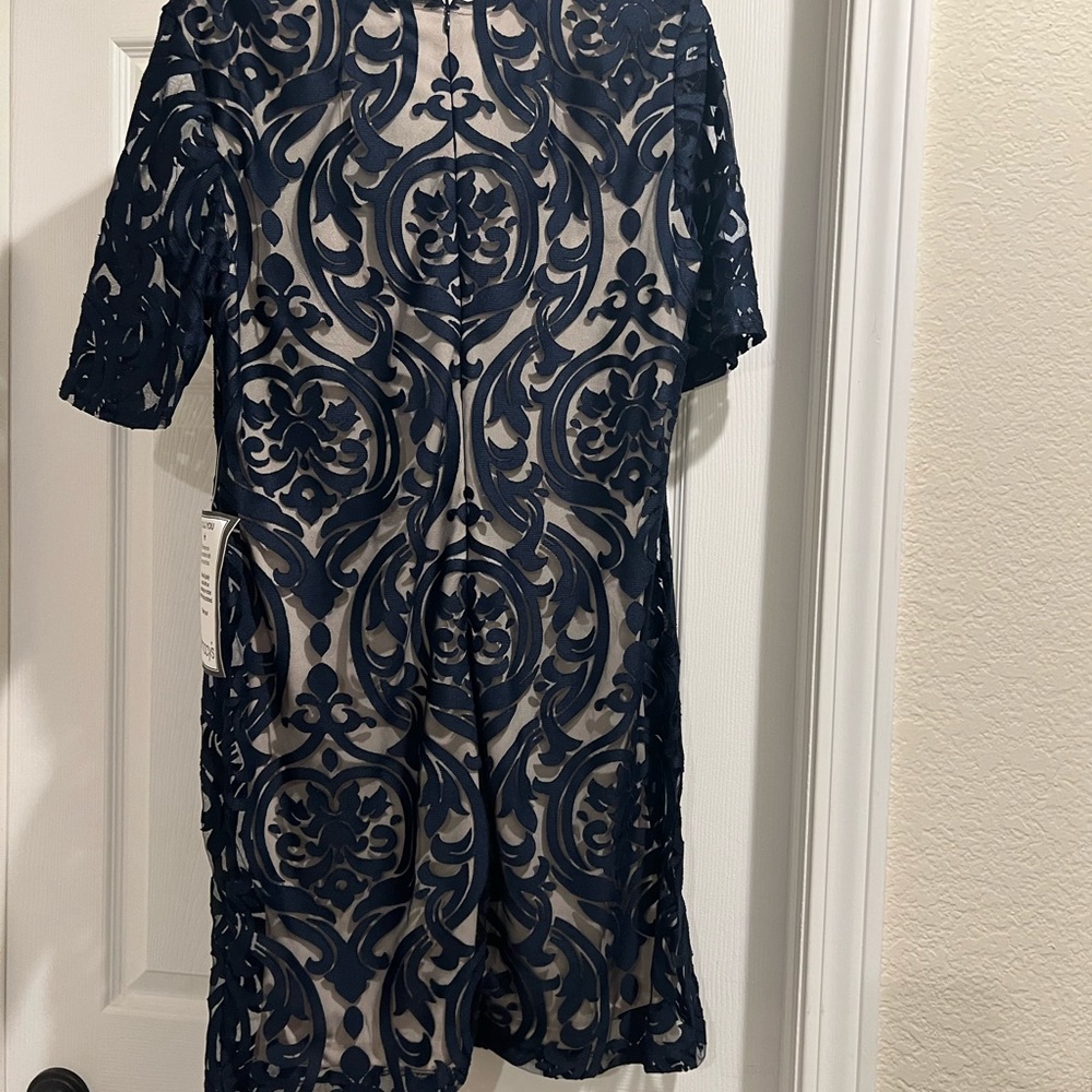 MSK Brand new size 10 Womens MSK dress Navy with tan lining Purchased from Macys